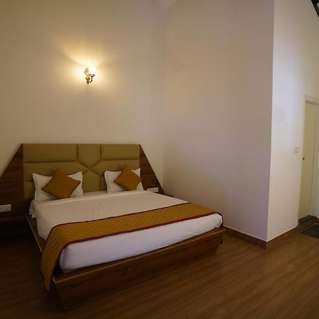 Q Mango Resort Rāmanagaram 外观 照片