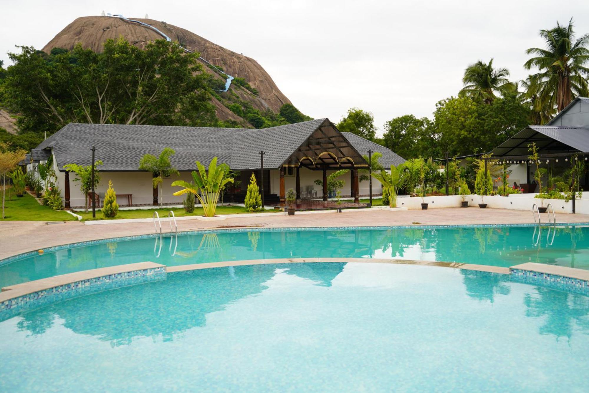 Q Mango Resort Rāmanagaram 外观 照片