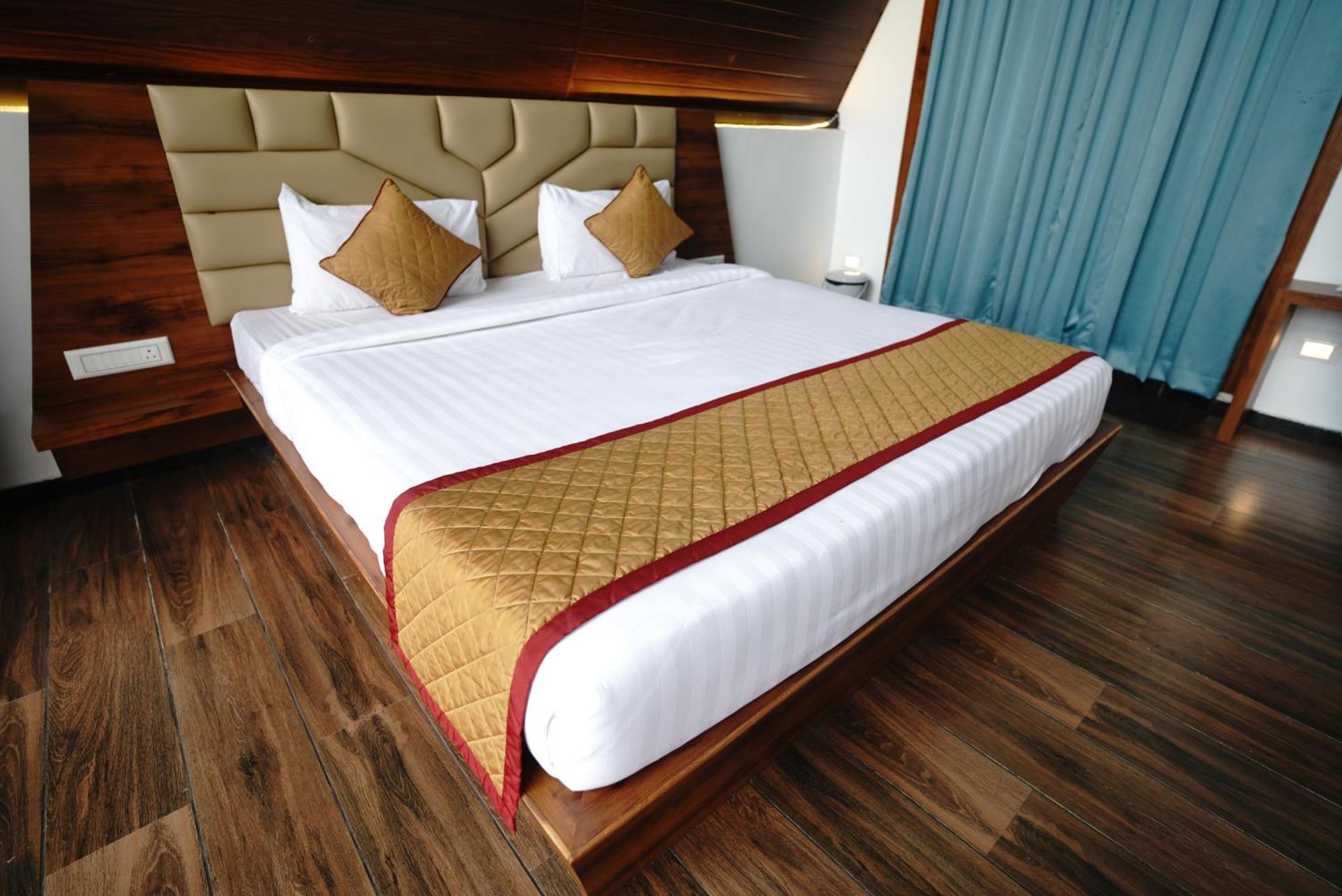 Q Mango Resort Rāmanagaram 外观 照片
